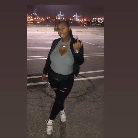 frostgirl_1x
